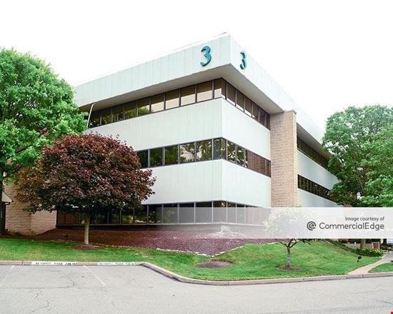 Foster Plaza 3 & 4