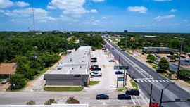 Villa Maria Shopping Center