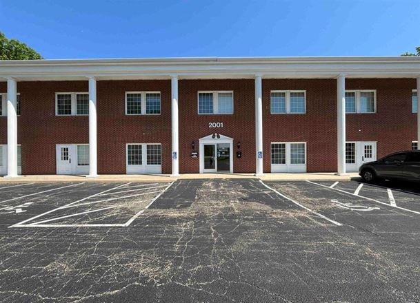 2001 W Willow Knolls Dr Micro Suite H