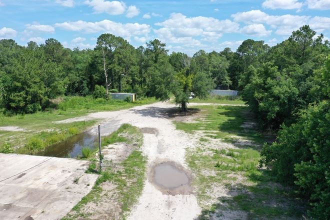 5.54± Acres | Dual Frontage | Existing Improvements