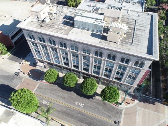 Chapman Building