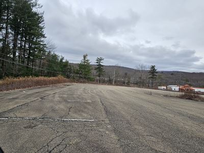 Pocono Select Service Hotel - Land