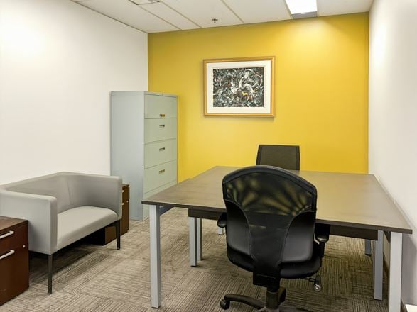 Regus - Montreal - Cathcart & McGill