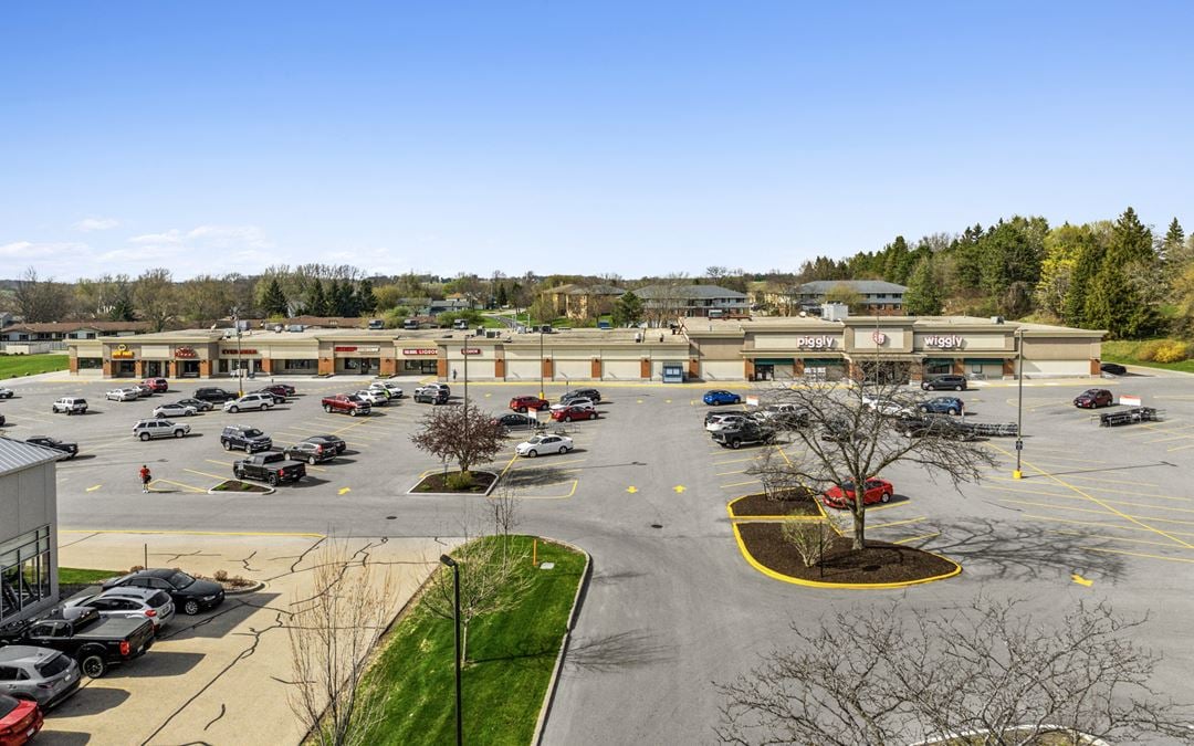 Hilldale Plaza