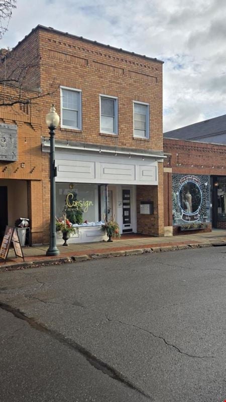 Photo of commercial space at 415 Beaver St in Sewickley
