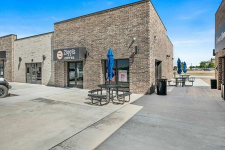 Retail space for Rent at 9402 Hillside Road in Amarillo