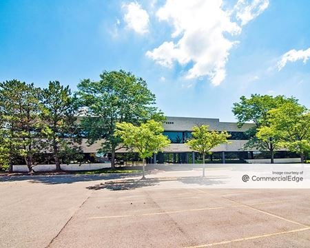 Commercial space for Rent at 2285 Franklin Road in Bloomfield Hills