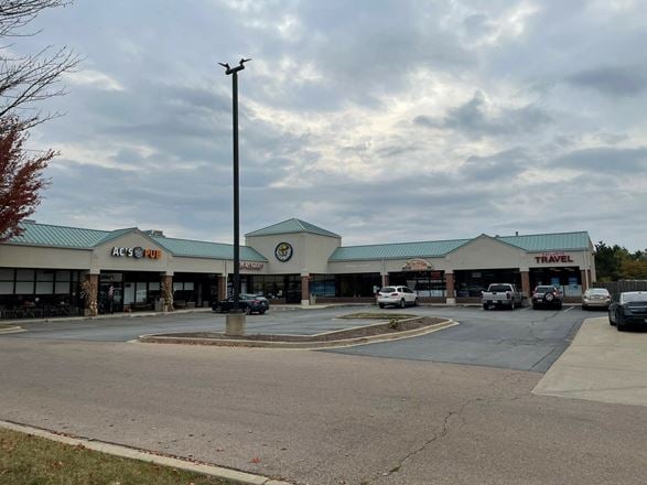 Retail/Office Spaces for Lease
