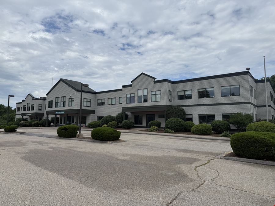 2 Stonewood Drive, Freeport