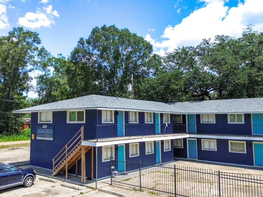Signature Two Apartments: Value-Add 20-Unit Multifamily Opportunity