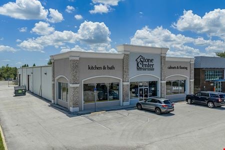 Retail space for Rent at 2205 E Edgewood Dr in Lakeland