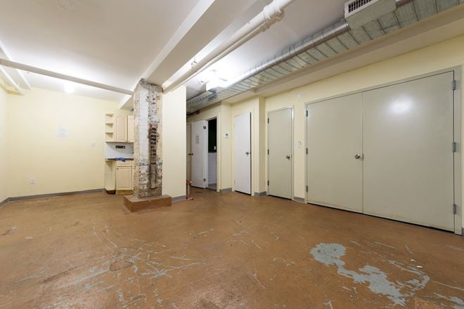 1,000 SF | 73 Washington Avenue | Ground Floor Retail with 800 SF Basement for Lease