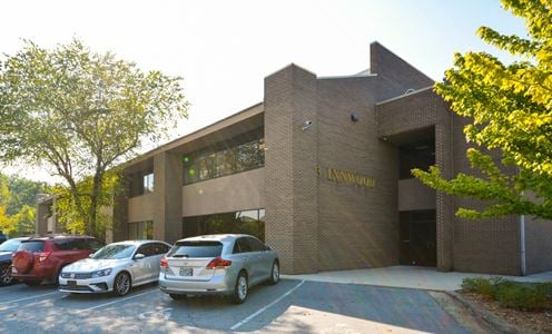 Three Innwood Building