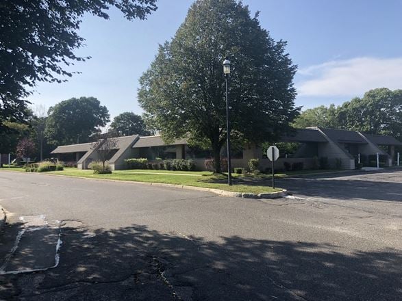 Brookhaven Professional Center