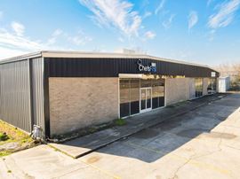 S Choctaw Industrial Warehouse with Office / Showroom