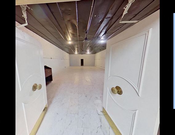211 E 123rd St