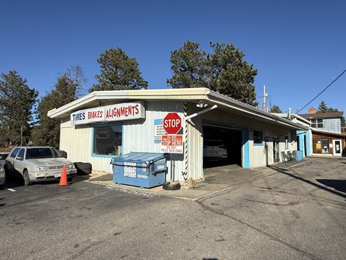 Evergreen Parkway 2 Auto/Service Buildings | 23K VPD | Owner/User or Investment