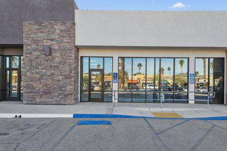 Retail Suite for Lease - Palm Desert