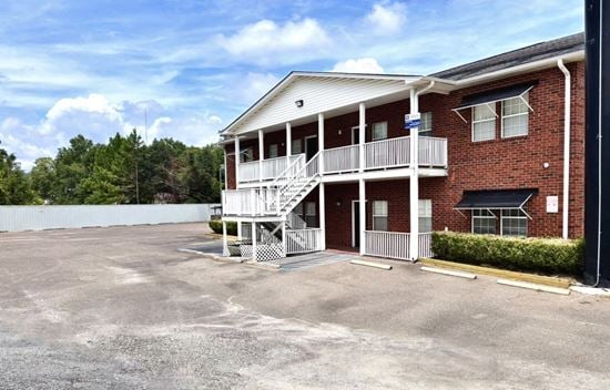 2414 Clements Ferry Rd