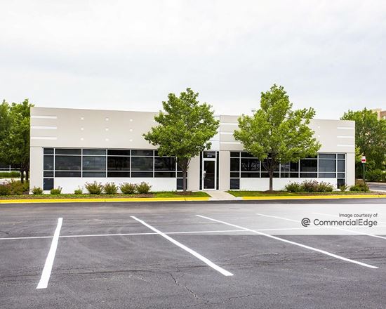 Parkway Corporate Place