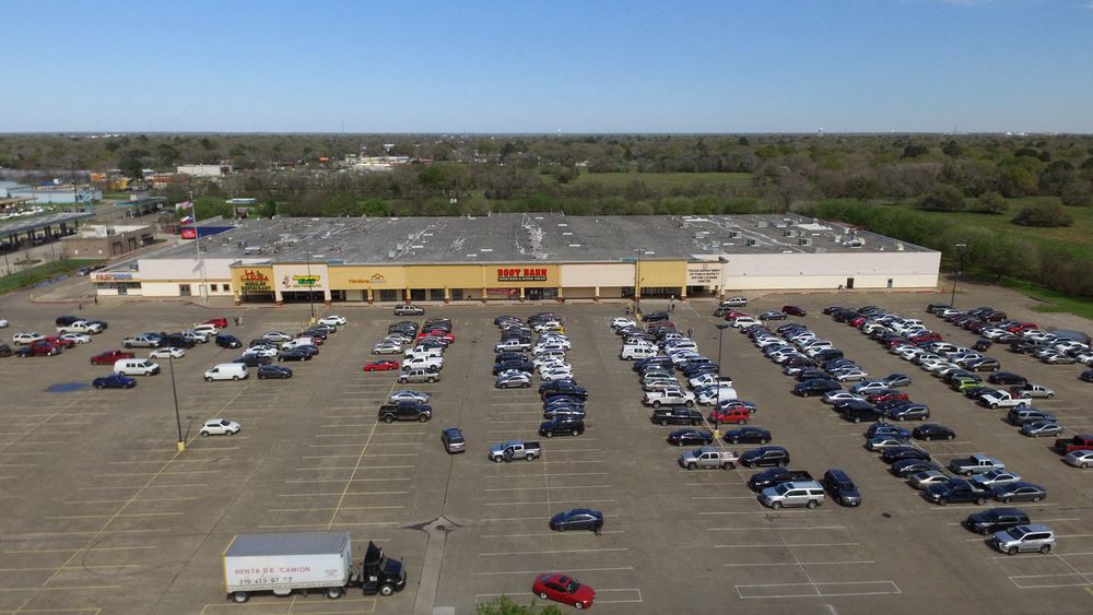 Rosenberg Towne Center 28000 Southwest Freeway, Rosenberg, TX