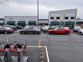 1,603 SF Retail Space in the Southgate Village Shoppes | Falls Church, VA