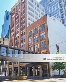 The 15 Building