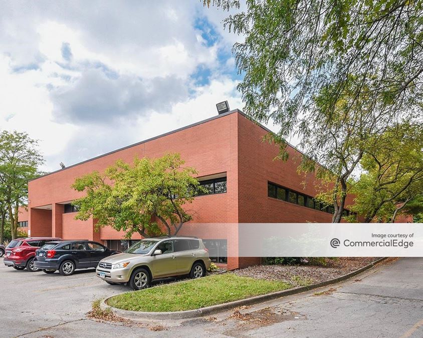 6000 Grand Avenue 6000 Grand Avenue Office Building