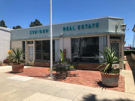 Photo of commercial space at 709 Pier View Way in Oceanside