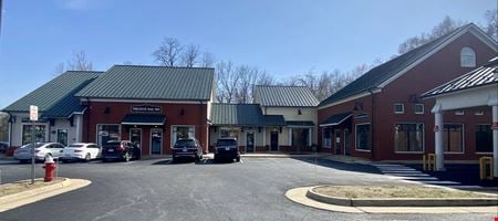 Retail space for Rent at 836 S King St in Leesburg