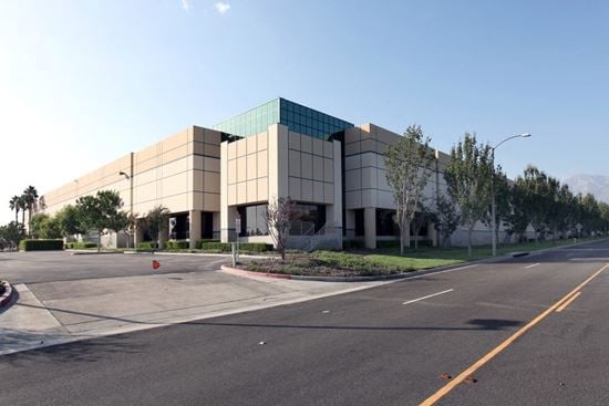 Cubework Airport ONT