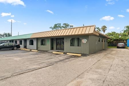 Photo of commercial space at 370 NE 44th St in Oakland Park