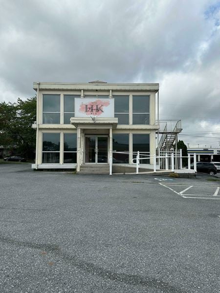 Retail space for Rent at 1 S Miller Road in Harrisburg