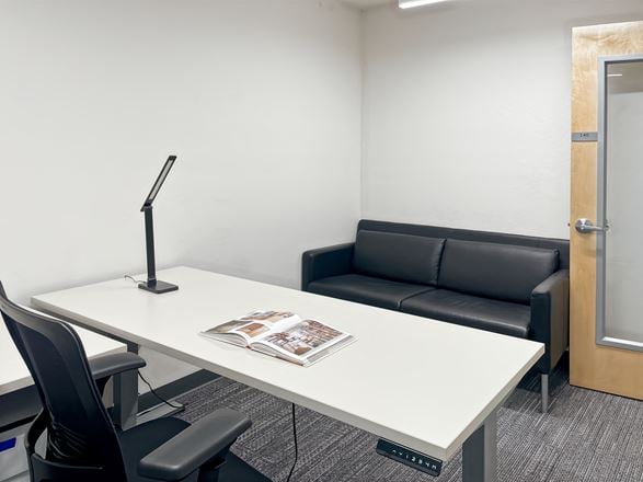 Regus - Campbell - Orchards City Dr