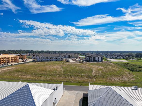 ±4.46-Acre Infill Lot at Master-Planned Conway Community