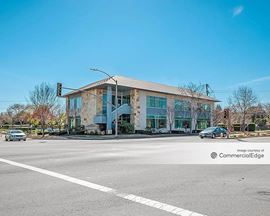 990 & 1000 Marsh Road