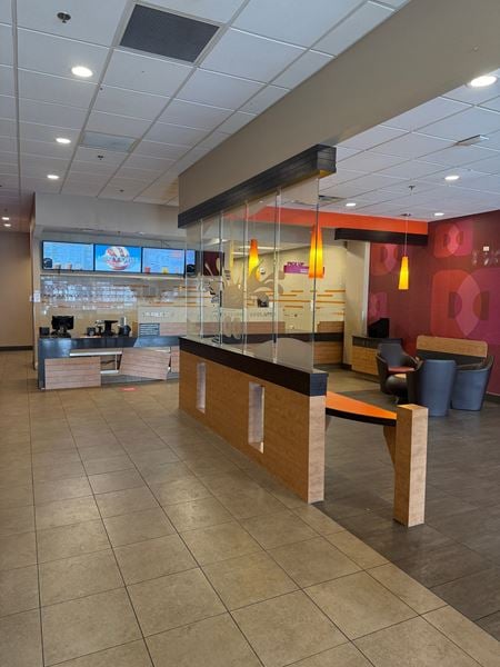 Retail space for Rent at 530 Crescent Blvd in Glen Ellyn