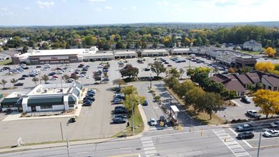 Shoppes at Lac De Ville