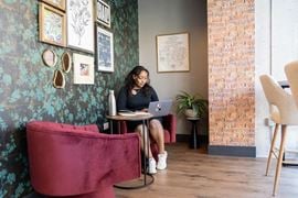 Enclave Coworking - Enclave Elmhurst