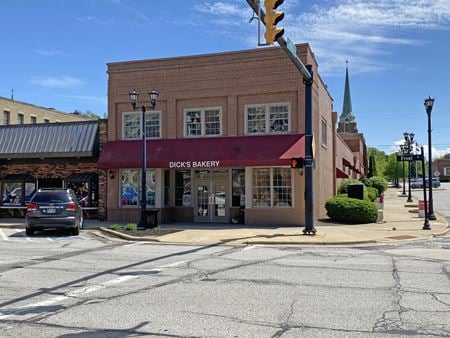 Retail space for Sale at 70 Front St in Berea