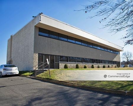 Industrial space for Rent at 33 Comac Loop in Ronkonkoma