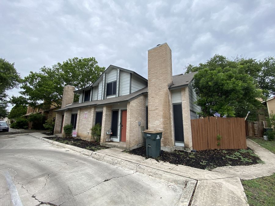 7518 Oak Chase