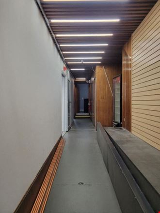 Spacious Restaurant Salon Pharmacy Retail Store Off Main Street Lease
