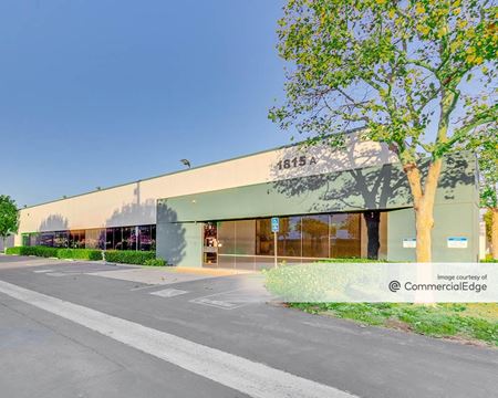 Commercial space for Rent at 1815 Ritchey St. in Santa Ana