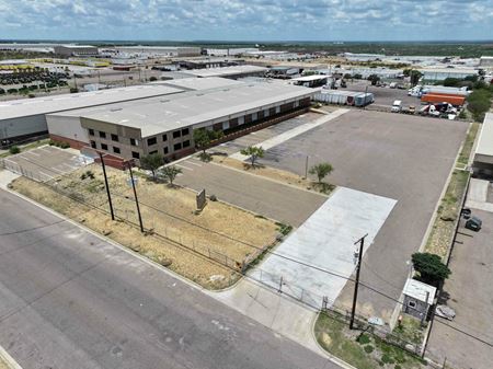 Industrial space for Rent at 14610 Atlanta Dr in Laredo