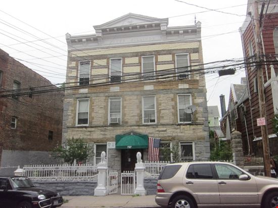 Williamsbridge — 8-Unit Multifamily