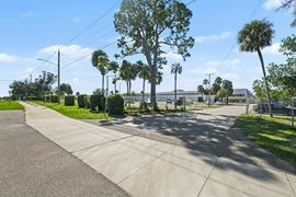 Warehouse for Sub-Lease
