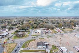 Crowley Outparcel For Lease