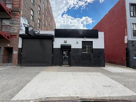 Storage space for Rent at 984 Myrtle Ave in Brooklyn