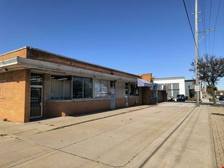 Office space for Sale at 8146 Calumet Ave in Munster